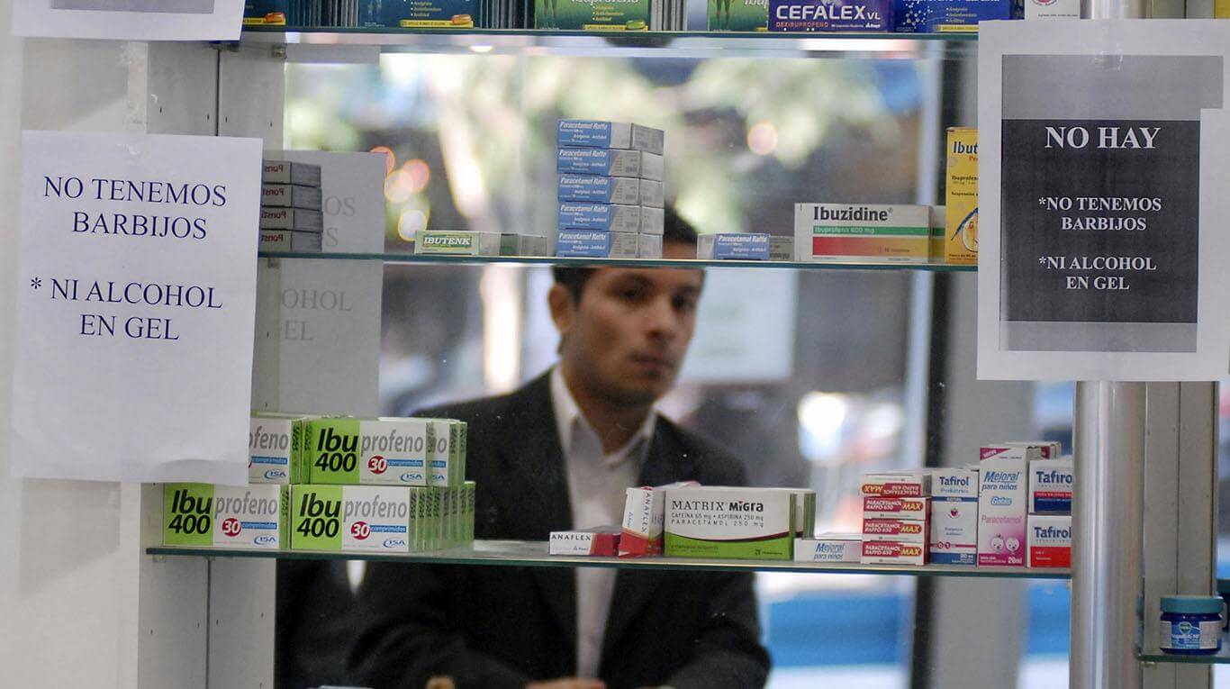 Por el caso de coronavirus en la Argentina, se paga hasta $400 un barbijo