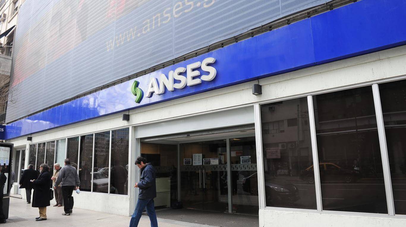 Jubilados: por el coronavirus, Anses restringe la atención, priorizará "trámites urgentes"