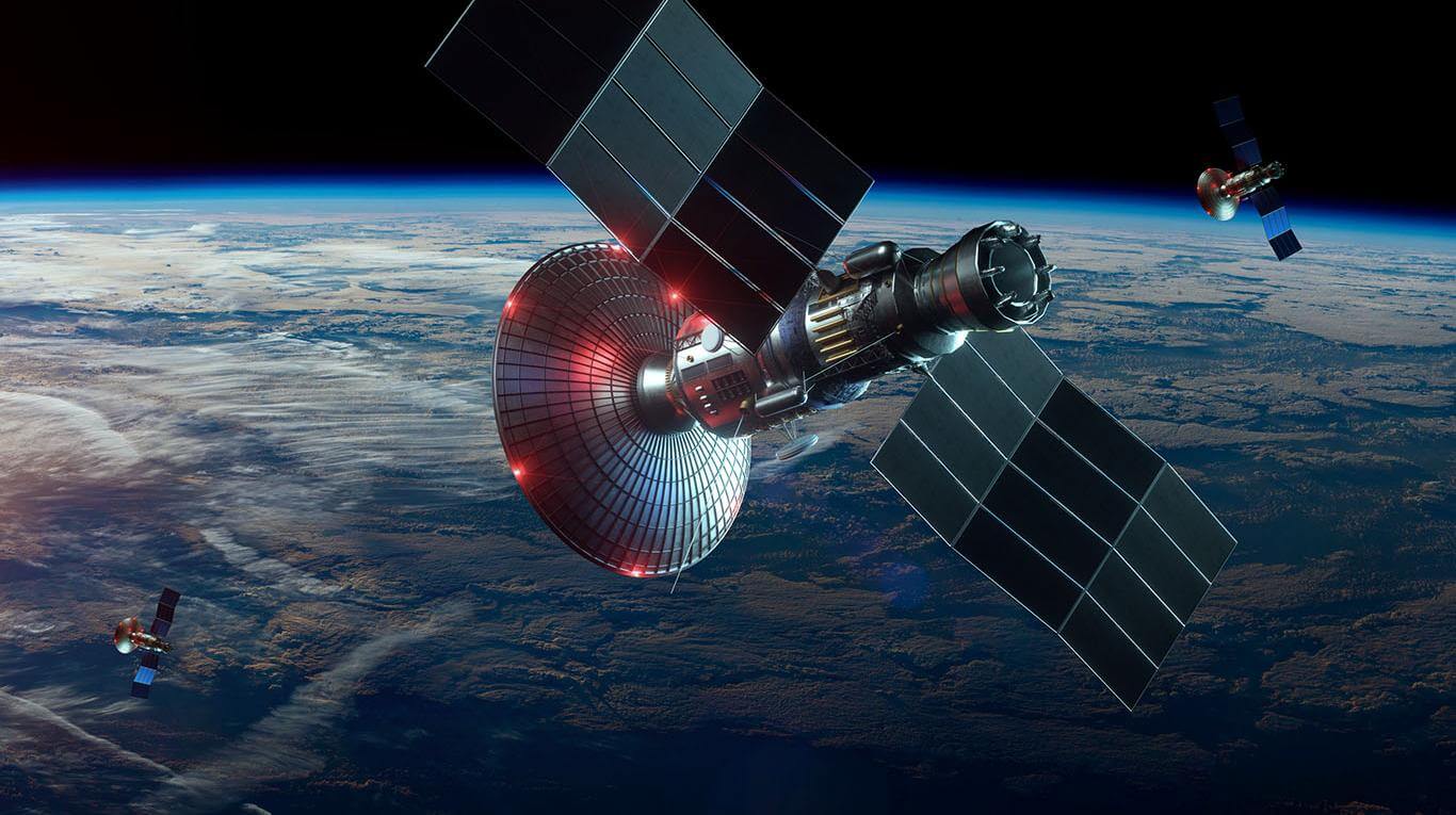 Crean nuevas células solares diez veces más potentes para satélites