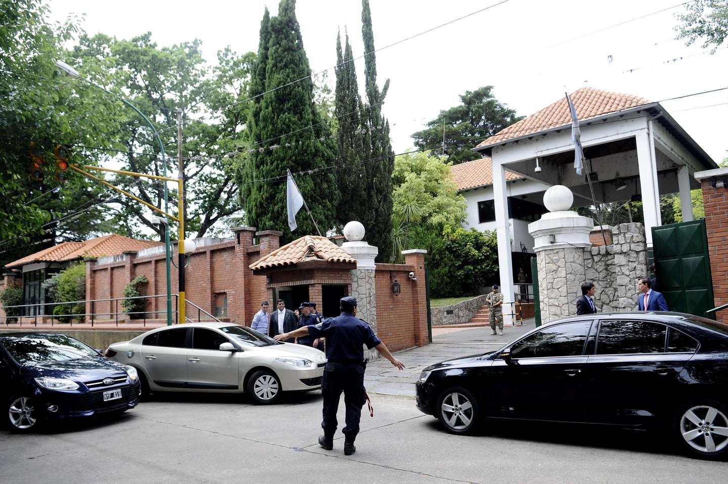 Visitas VIP en el peor momento de la cuarentena: denunciaron penalmente a Alberto Fernández