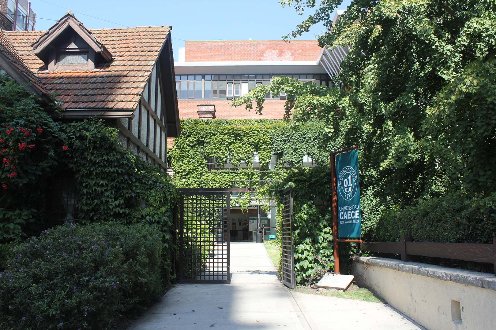 Alumnos de la Universidad CAECE acompañarán a las empresas argentinas a exportar