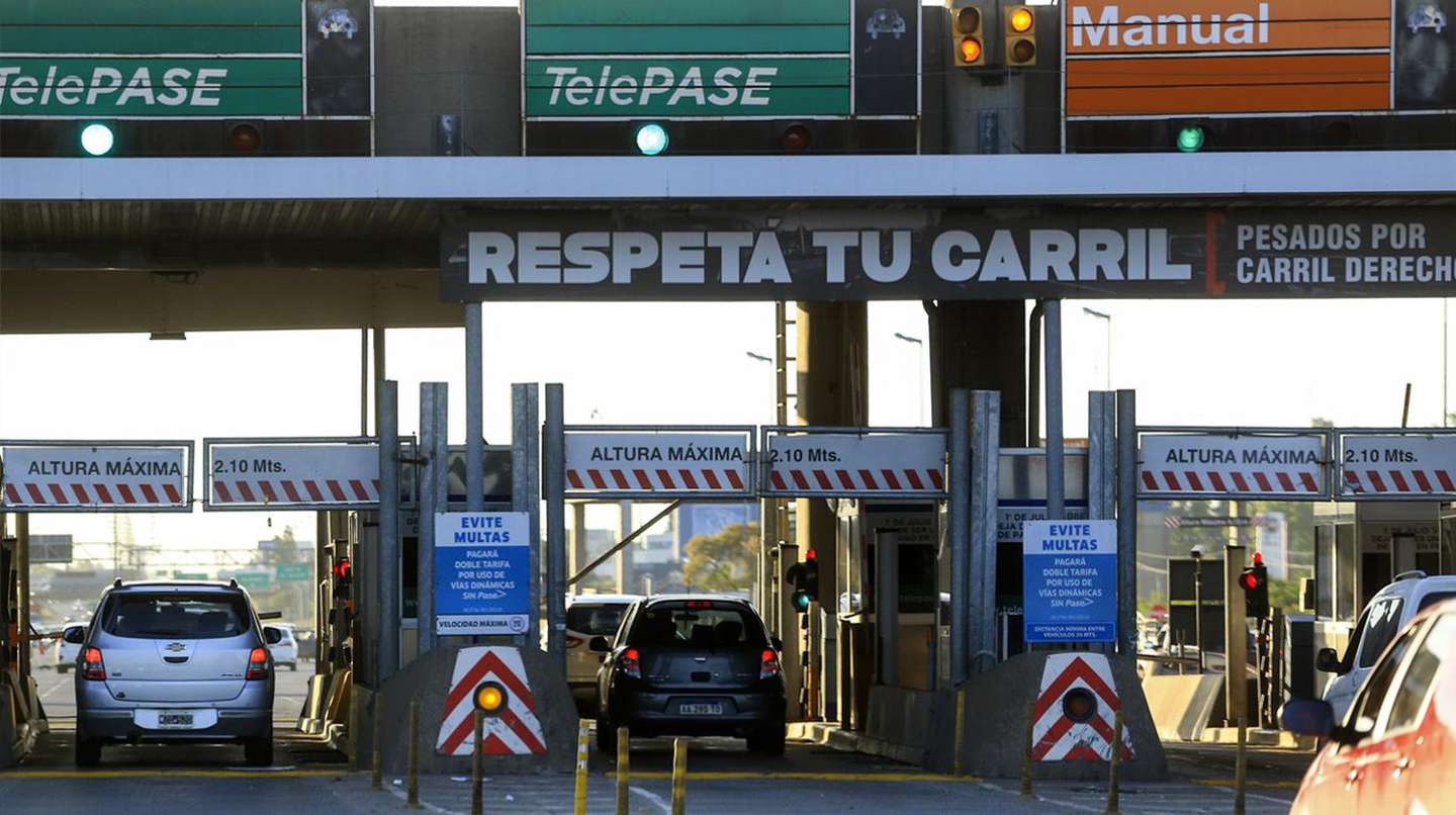 Aumentos en CABA: desde hoy suben la VTV, los parquímetros, el acarreo y los peajes