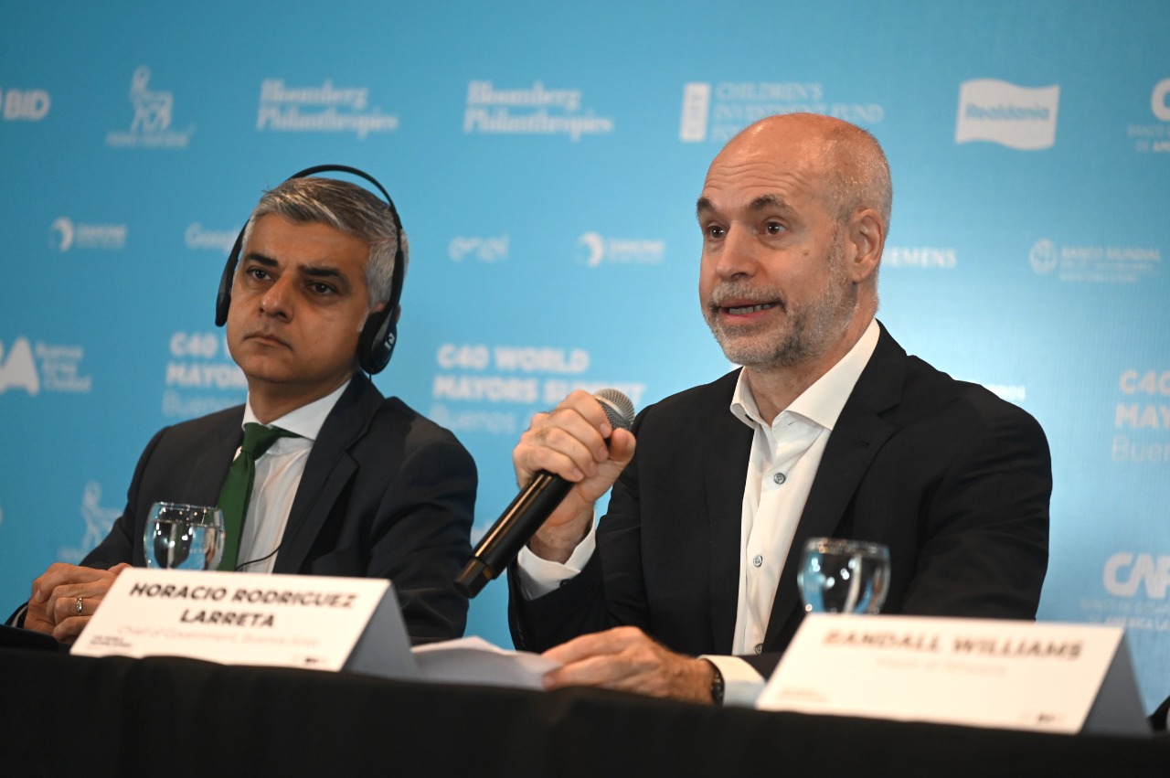 Horacio Rodríguez Larreta y el alcalde de Londres, Sadiq Khan, abrieron la Cumbre C40